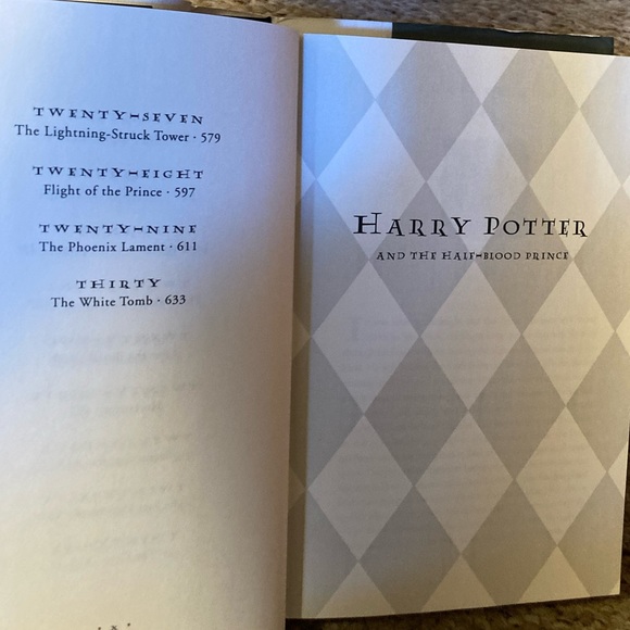 Book: Harry Potter and the Half-Blood Prince First American Edition, July 2005 - Picture 10 of 16